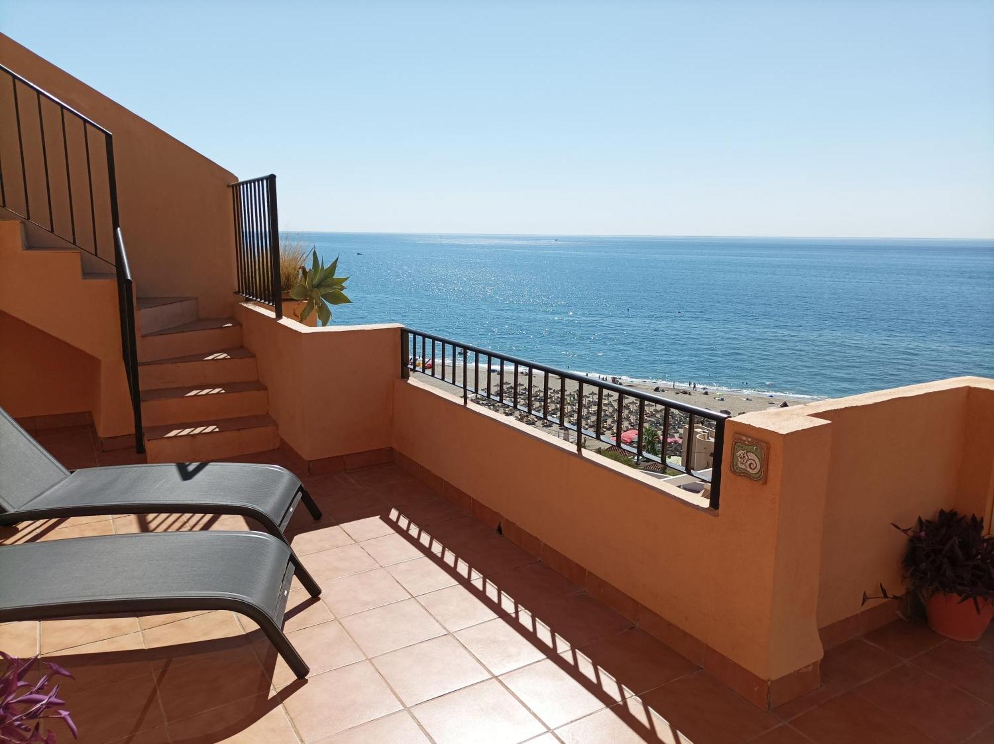 Carvajal Beach Seaview Apartment Benalmádena Exteriör bild