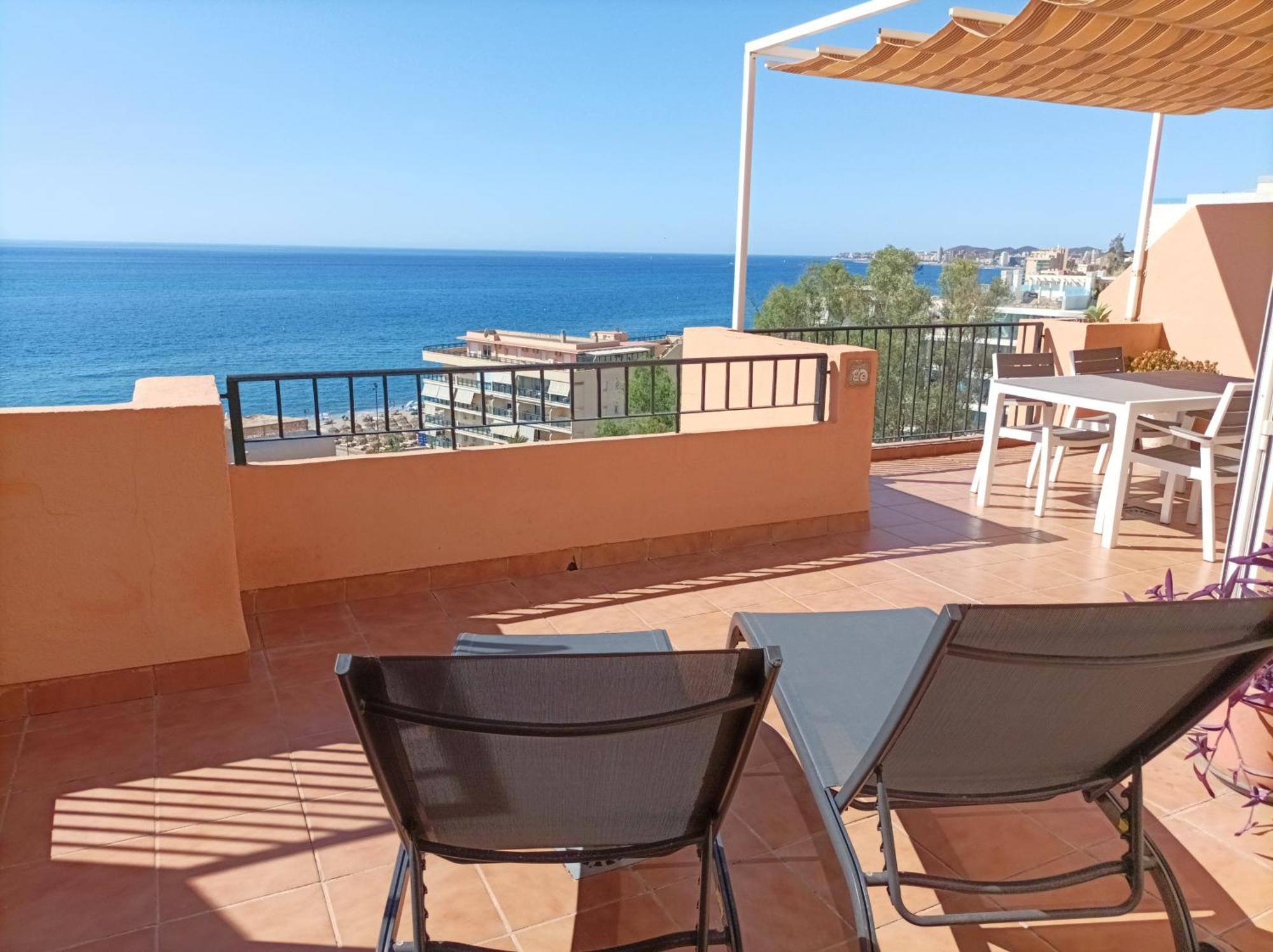 Carvajal Beach Seaview Apartment Benalmádena Exteriör bild